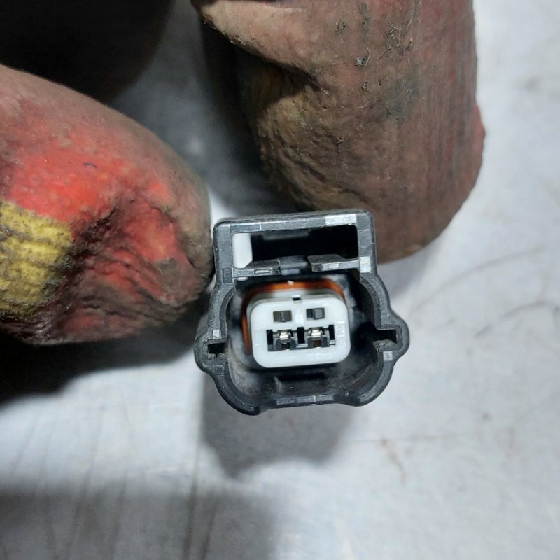 Разъём Qashqai 2010 J10 MR20-DE Разъём Qashqai 2010 J10 MR20-DE