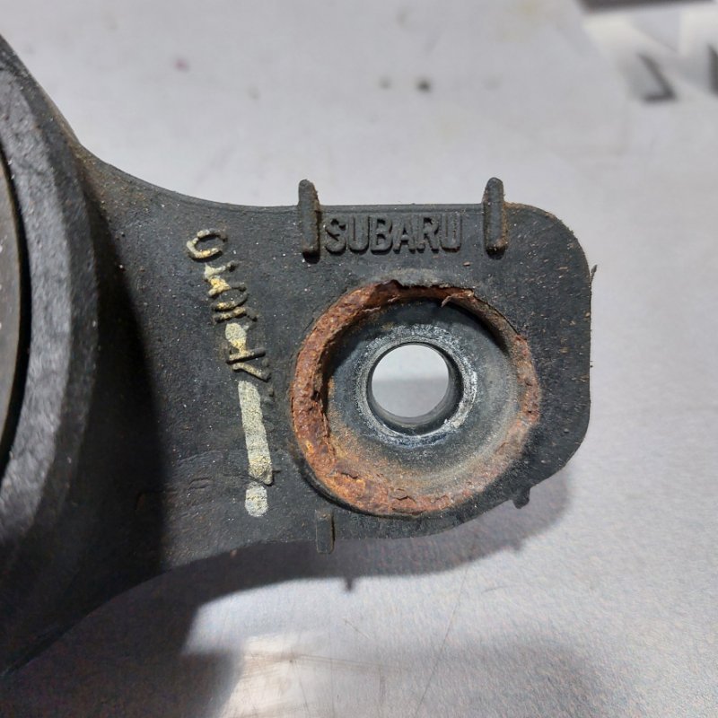 Подушка двигателя правая Subaru Impreza GP7 FB20A