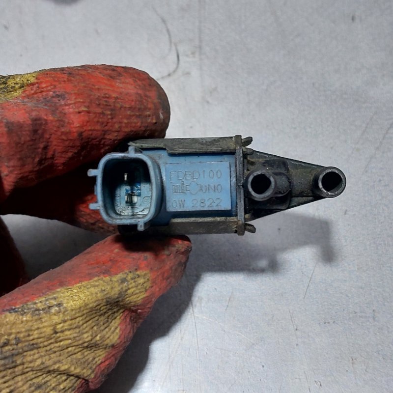 Клапан вакуумный Bluebird Sylphy 2004 QG10 QG18-DE