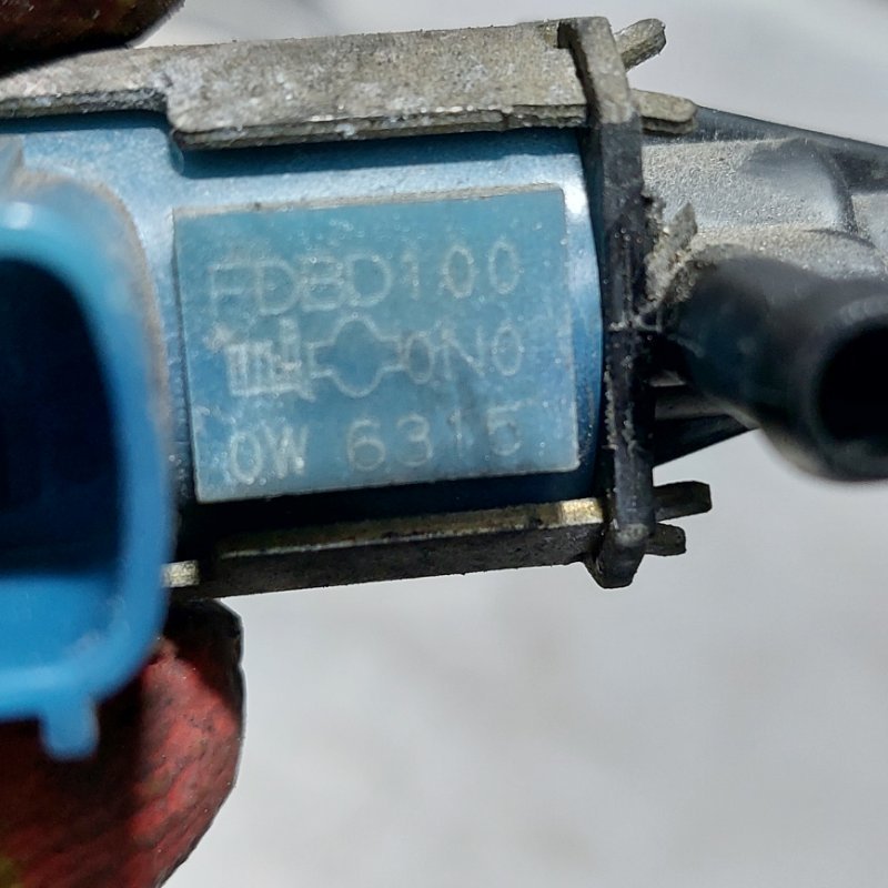 Клапан вакуумный Nissan X-Trail T30 QR20-DE