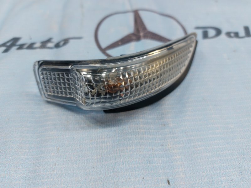 Повторитель поворота в зеркало Toyota CAMRY MITSUBA 52-231 контрактная