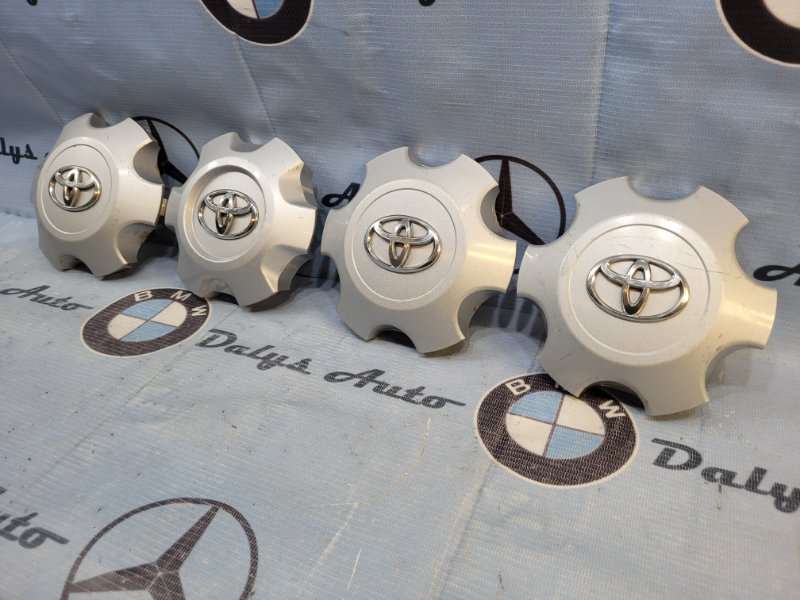 Колпаки колес Toyota