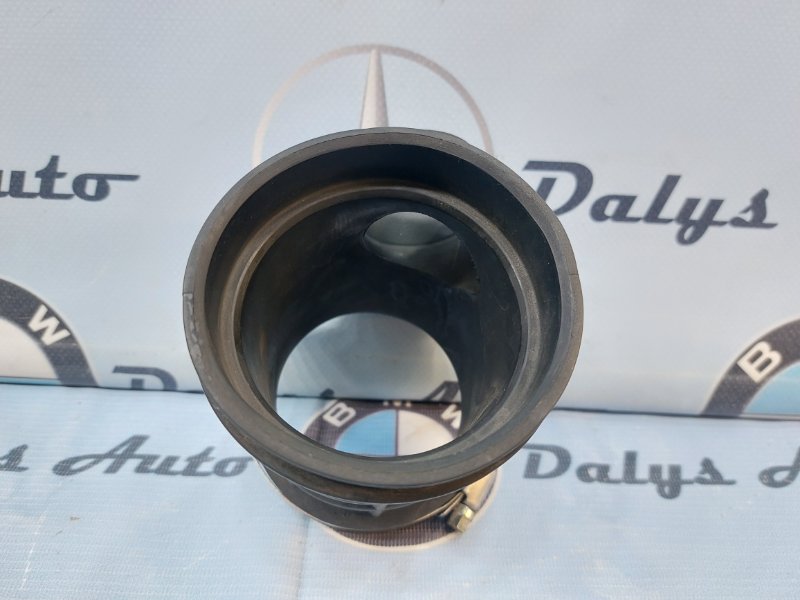 Патрубок впускного коллектора Mercedes-Benz E-class w210 m104.995 3.2