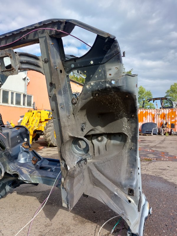 Передняя часть кузова передняя E-class 12/09/1996 w210 m111.970