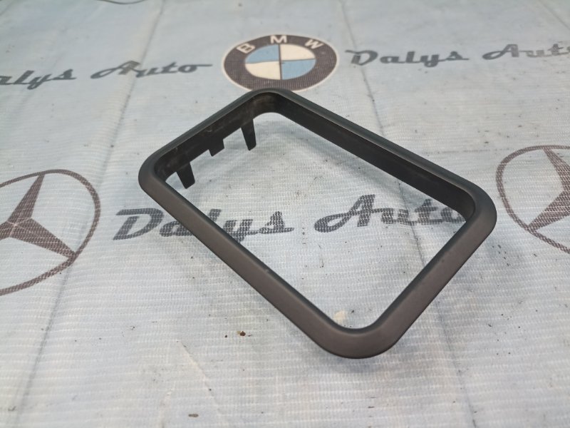 Накладка акпп Mercedes-Benz E-class 03/11/1997 w210 m112.911 2.4 2102670288 Б/У