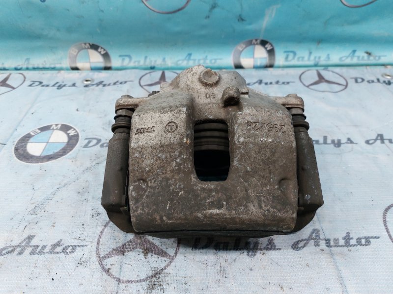 Суппорт тормозной c-class 01/09/2010 w204 271.860