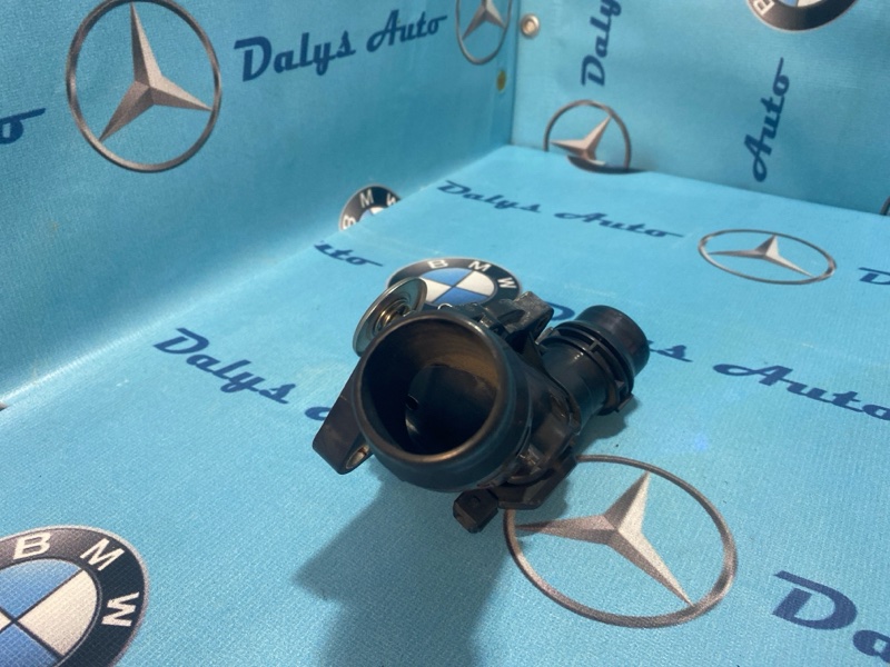 Термостат 525i 2003г. Октябрь e39 LCi универсал m54b25