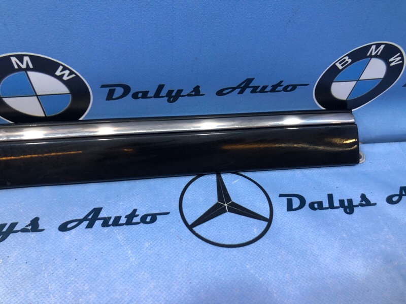 Молдинг двери передний левый E-class 02/03/2004 w211 m112.949 3.2 Молдинг двери передний левый E-class 02/03/2004 w211 m112.949 3.2