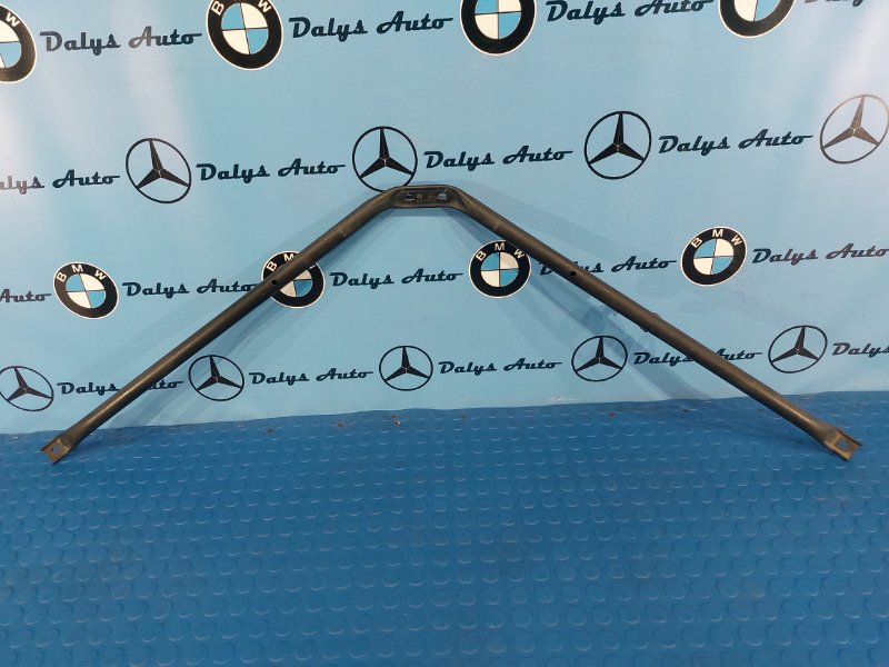 Распорка передняя BMW 525i 2007 е60 LCi n52b25 51617046555 контрактная