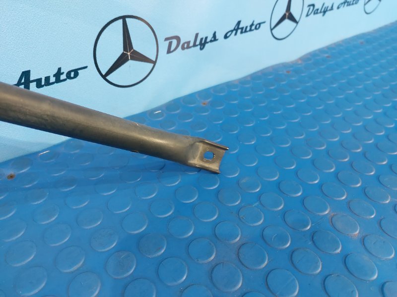 Распорка передняя BMW 525i е60 LCi n52b25