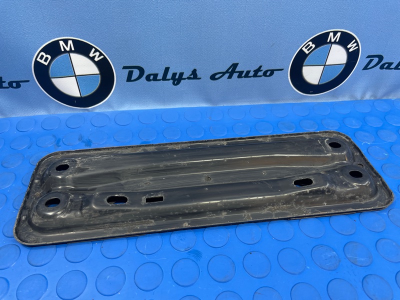 Кронштейн глушителя BMW 525i е60 LCi n52b25