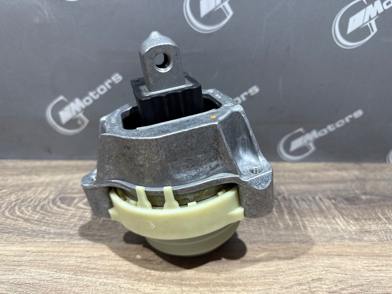 Подушка двигателя левая 5/6-series G30/G31/G32 B47D20