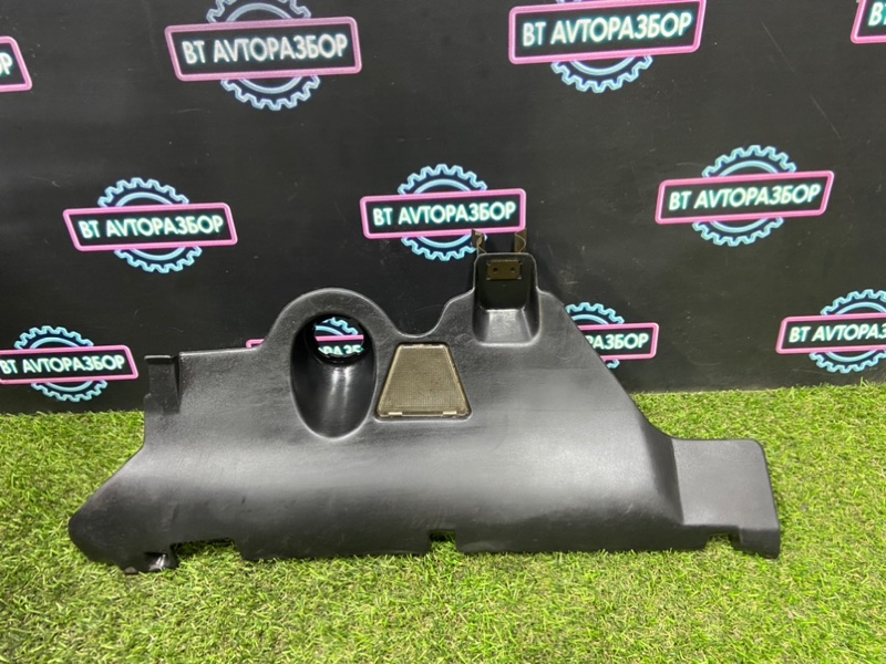 Обшивка салона Toyota Crown 1995 JZS 141 1JZ GE 5560630150 Б/У