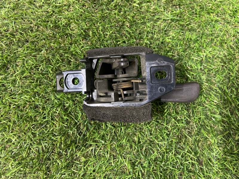 Ручка двери внутренняя Crown 1992 JZS 141 1JZ GE