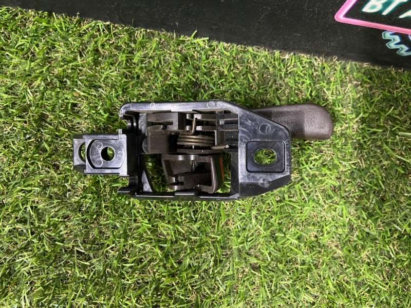 Ручка двери внутренняя Crown 1992 JZS 141 1JZ GE