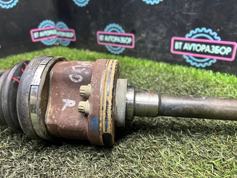 Привод передний левый R’nessa 1998 PNN30 KA24DE