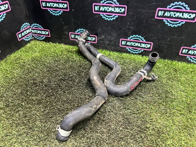 Патрубок радиатора печки R’nessa 1998 PNN30 KA24DE