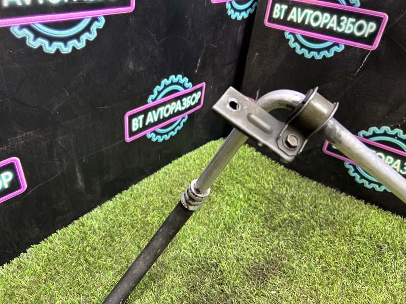 Трубка кондиционера R’nessa 1998 PNN30 KA24DE