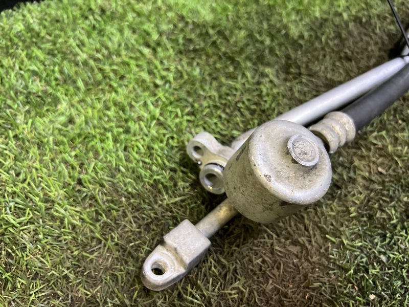 Трубка кондиционера R’nessa 1998 PNN30 KA24DE