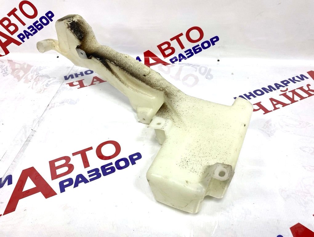 Бачок омывателя M6