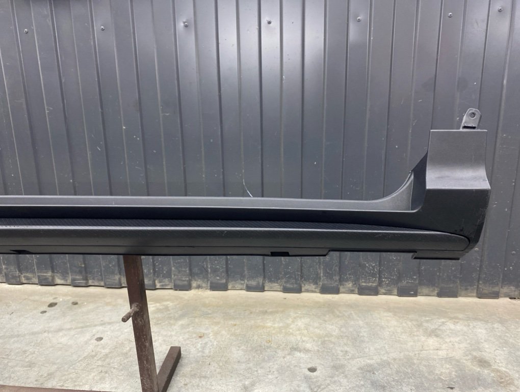 Накладка порога правая Geely Coolray