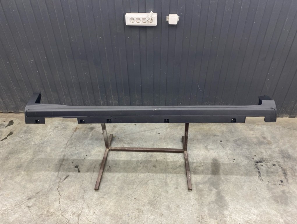 Накладка порога правая Coolray