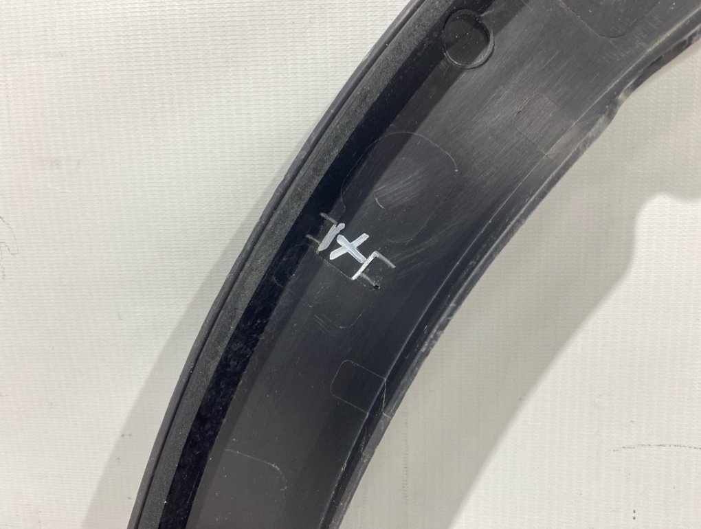 Накладка крыла передняя правая Jolion