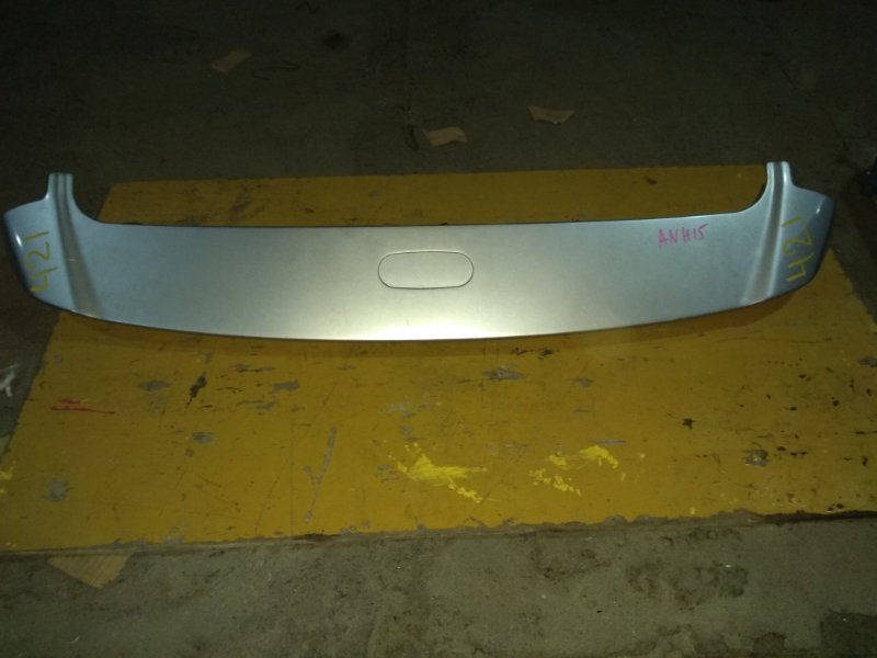 Спойлер Toyota Alphard ANH15 Спойлер Toyota Alphard ANH15