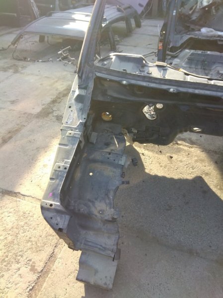 Лонжерон правый INFINITI QX56 JA60 VK56