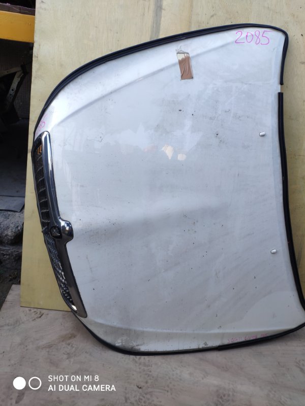 Капот Toyota Brevis JCG11 Капот Toyota Brevis JCG11