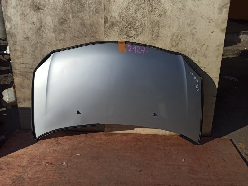 Капот Toyota Ist NCP60 Капот Toyota Ist NCP60