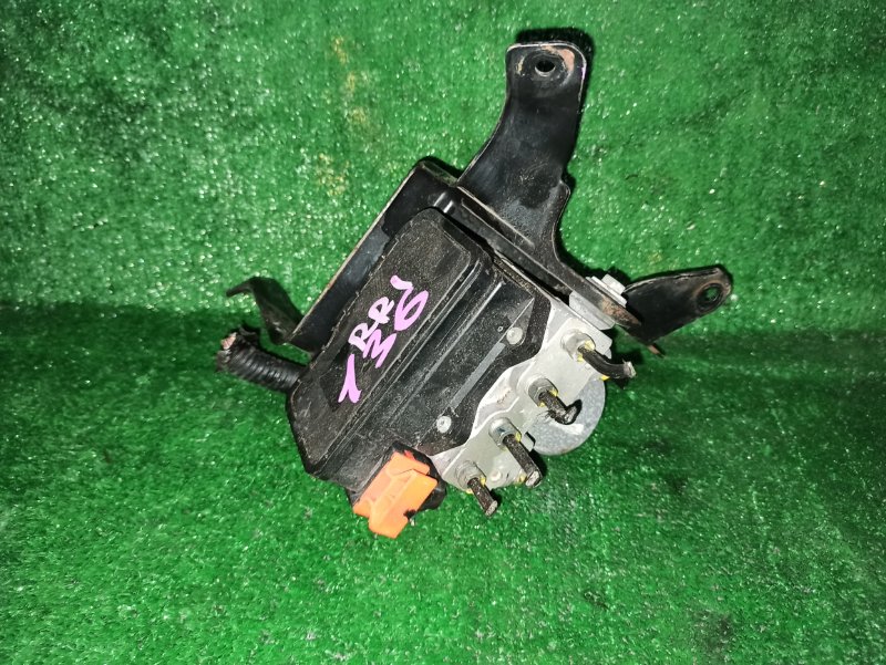Блок abs Honda Elysion RR1 Блок abs Honda Elysion RR1