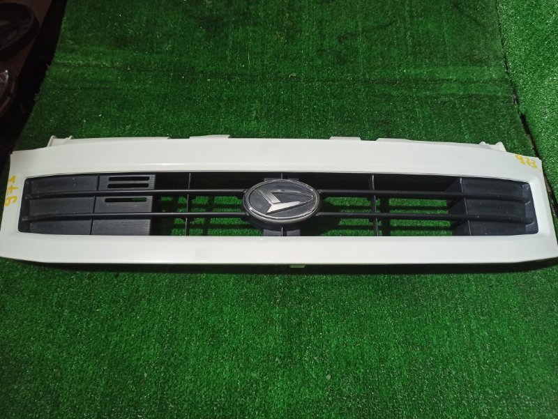 Запчасть решетка радиатора DAIHATSU HIJET S210 контрактная Решетка радиатора DAIHATSU HIJET S210 контрактная