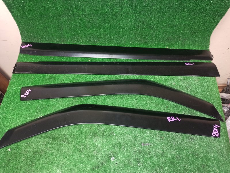 Ветровик Honda Elysion RR1 Ветровик Honda Elysion RR1