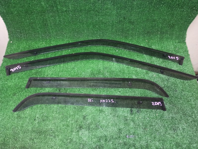 Ветровик Suzuki Kei HN22S Ветровик Suzuki Kei HN22S
