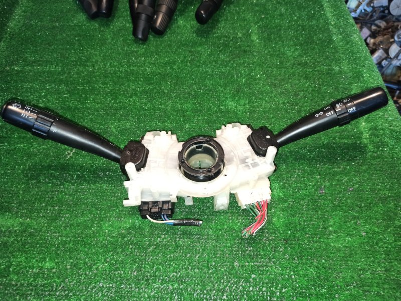 Гитара Toyota Crown JZS151 Гитара Toyota Crown JZS151