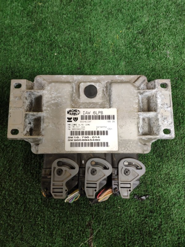 Блок управления efi CITROEN C8 DW10BTED4 16795014 контрактная