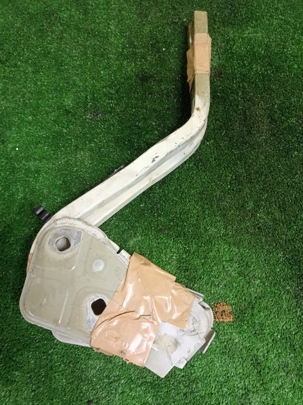 Петля капота передняя COOPER R50 W10B16A