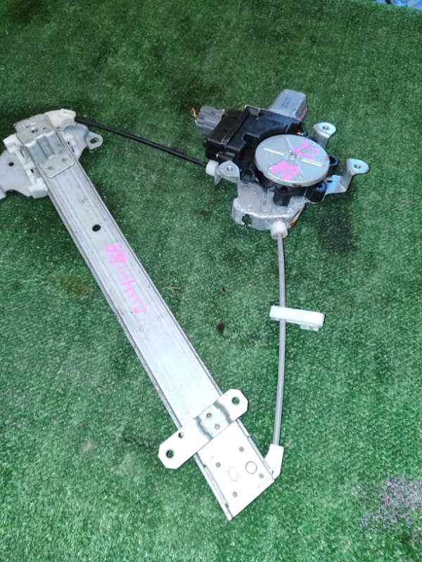 Запчасть стеклоподъемник задний правый MITSUBISHI AIRTREK CU4W контрактная Стеклоподъемник задний правый MITSUBISHI AIRTREK CU4W контрактная