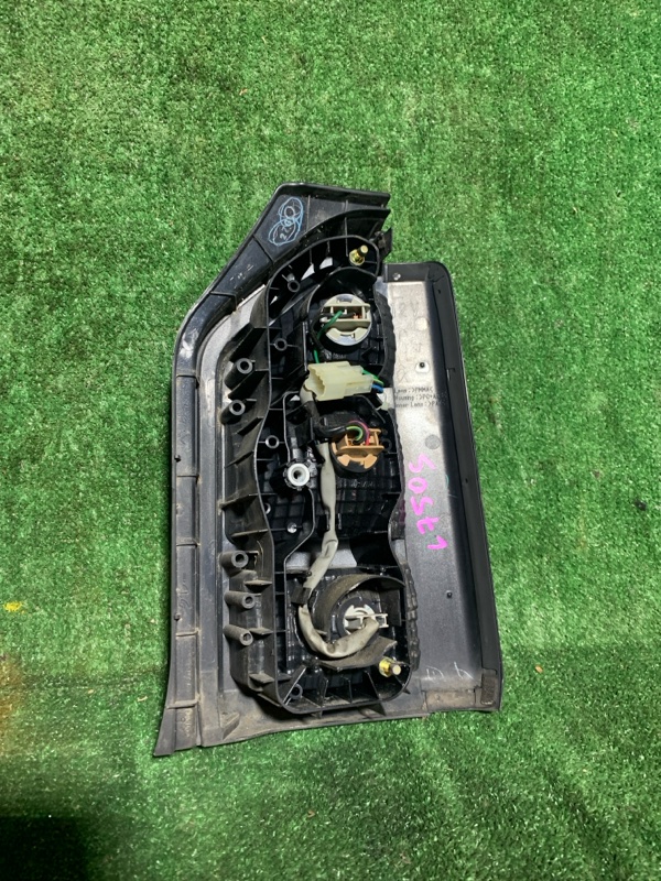 Стоп-сигнал задний левый NAKED L750S