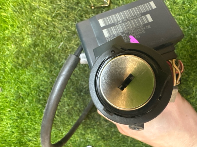 Замки комплект NITRO LA37