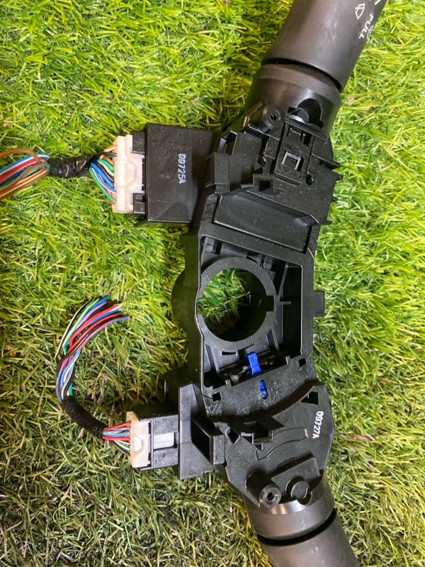 Блок подрулевых переключателей SUBARU LEGACY BM9