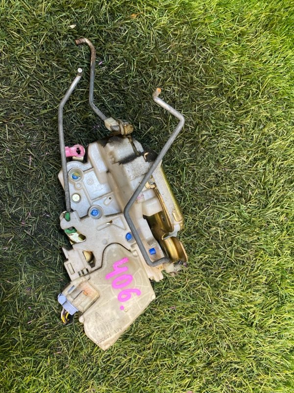 Замок двери передний левый NISSAN TERRANO PR50 805525P003 контрактная