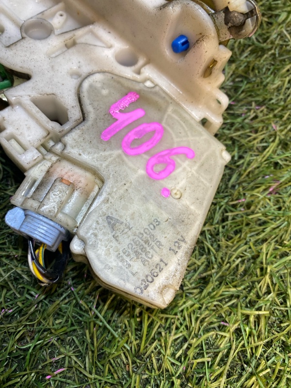 Замок двери передний левый TERRANO PR50