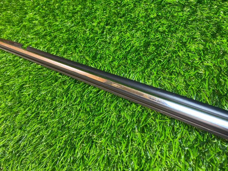 Молдинг на дверь задний правый MARK II JZX115