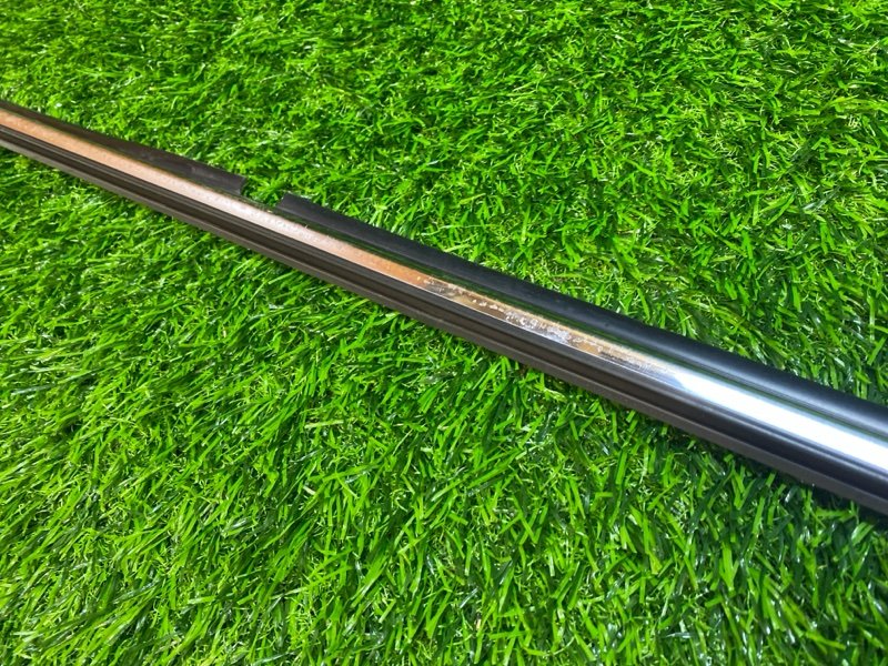 Молдинг на дверь задний правый MARK II JZX115