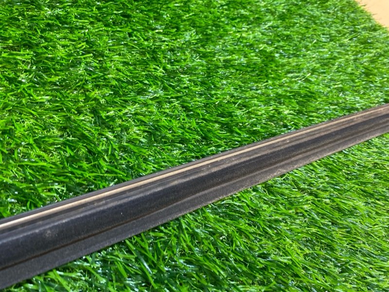 Молдинг на дверь задний правый MARK II JZX115