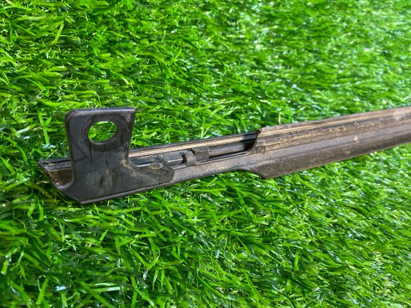 Молдинг на дверь задний правый MARK II BLIT JZX115