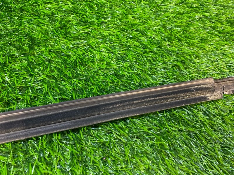 Молдинг на дверь задний правый MARK II BLIT JZX115