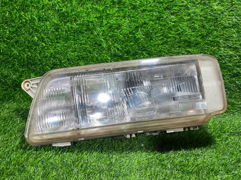 Фара передняя левая ISUZU FORWARD FRR32 1868303590 контрактная